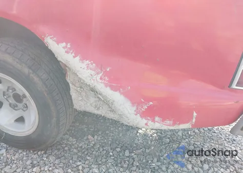 1988 Chevrolet S Truck S10 z USA, uszkodzony, nr VIN 1GCBS14R7J8140308